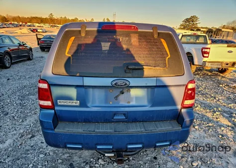 2010 Ford Escape Xls из США, поврежденный, VIN 1FMCU0C76AKA42510